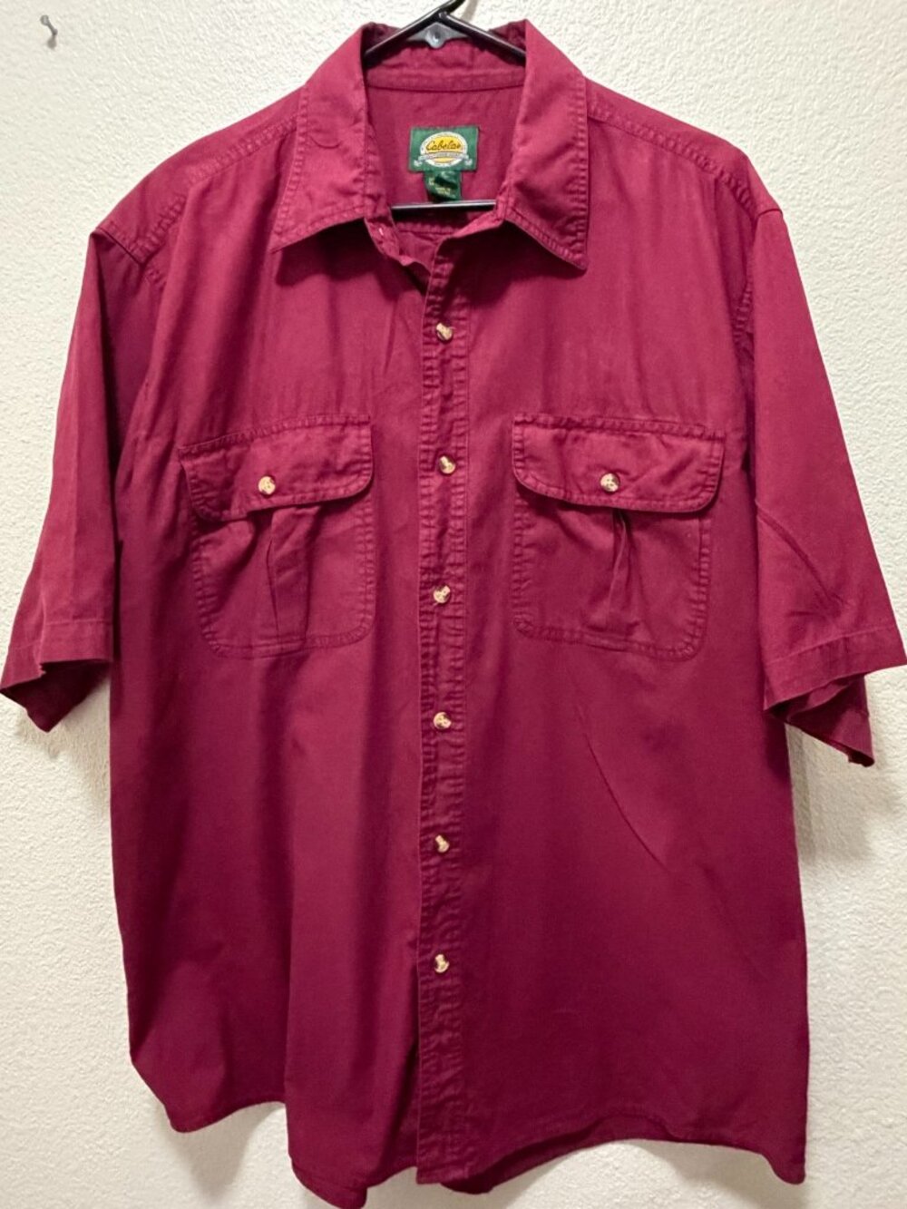 Cabela's vintage maroon button down short sleeve men's shirt, XLT